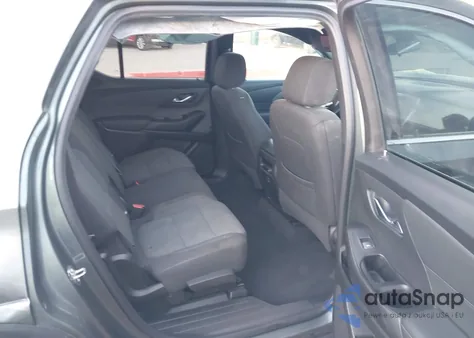 2023 Chevrolet Traverse Lt z USA, uszkodzony, nr VIN 1GNERGKW5PJ134097